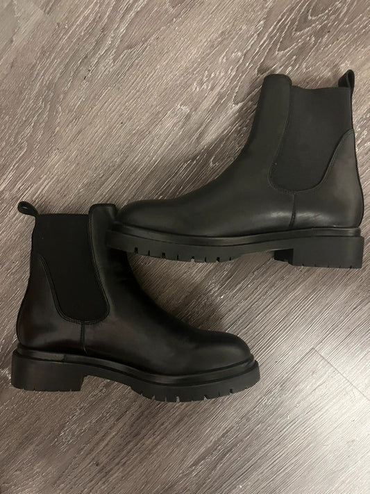 Black Chelsea boots